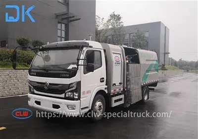 9- Ton Guardrail Washing Truck Yiwei Caminhão elétrico
