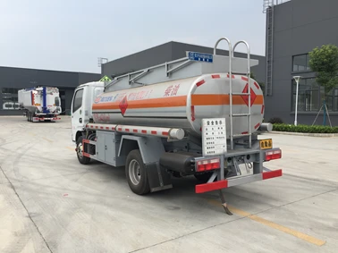 Caminhão de tanque de petróleo de 6m3